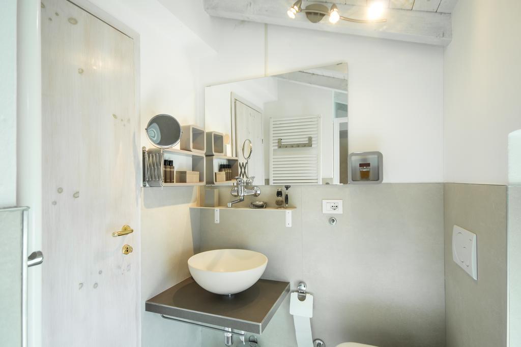 Rustico Vista Lago Apartment Лецено Екстериор снимка