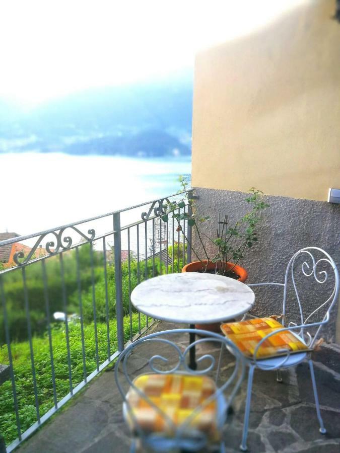 Rustico Vista Lago Apartment Лецено Екстериор снимка